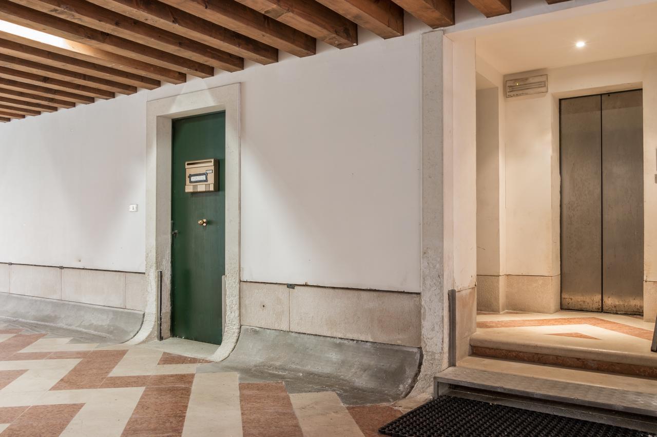 La Fenice Double Canal View Венеция Экстерьер фото