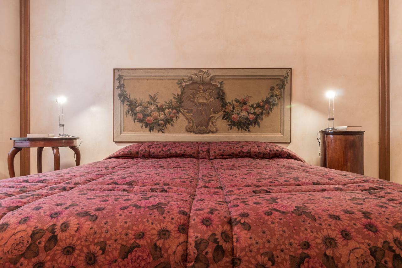 La Fenice Double Canal View Венеция Экстерьер фото