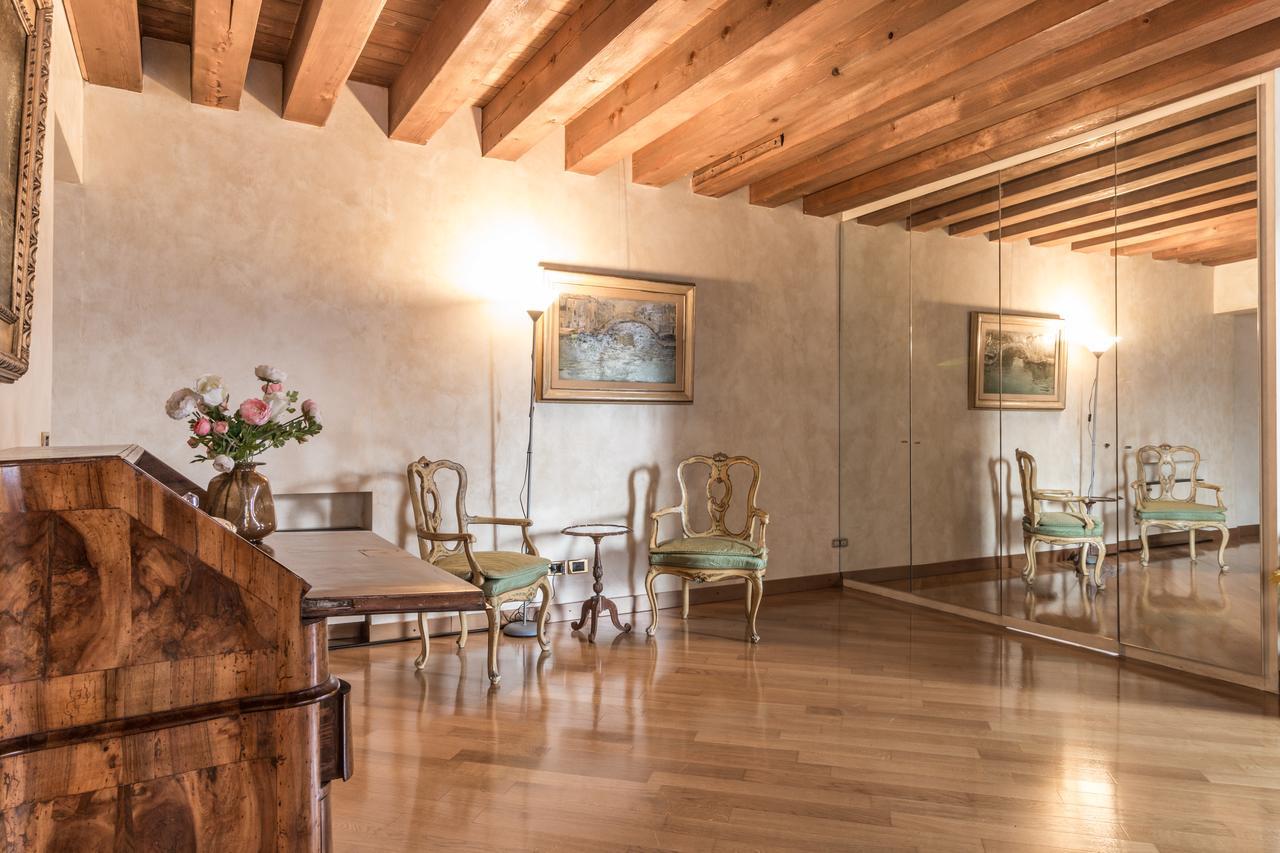 La Fenice Double Canal View Венеция Экстерьер фото