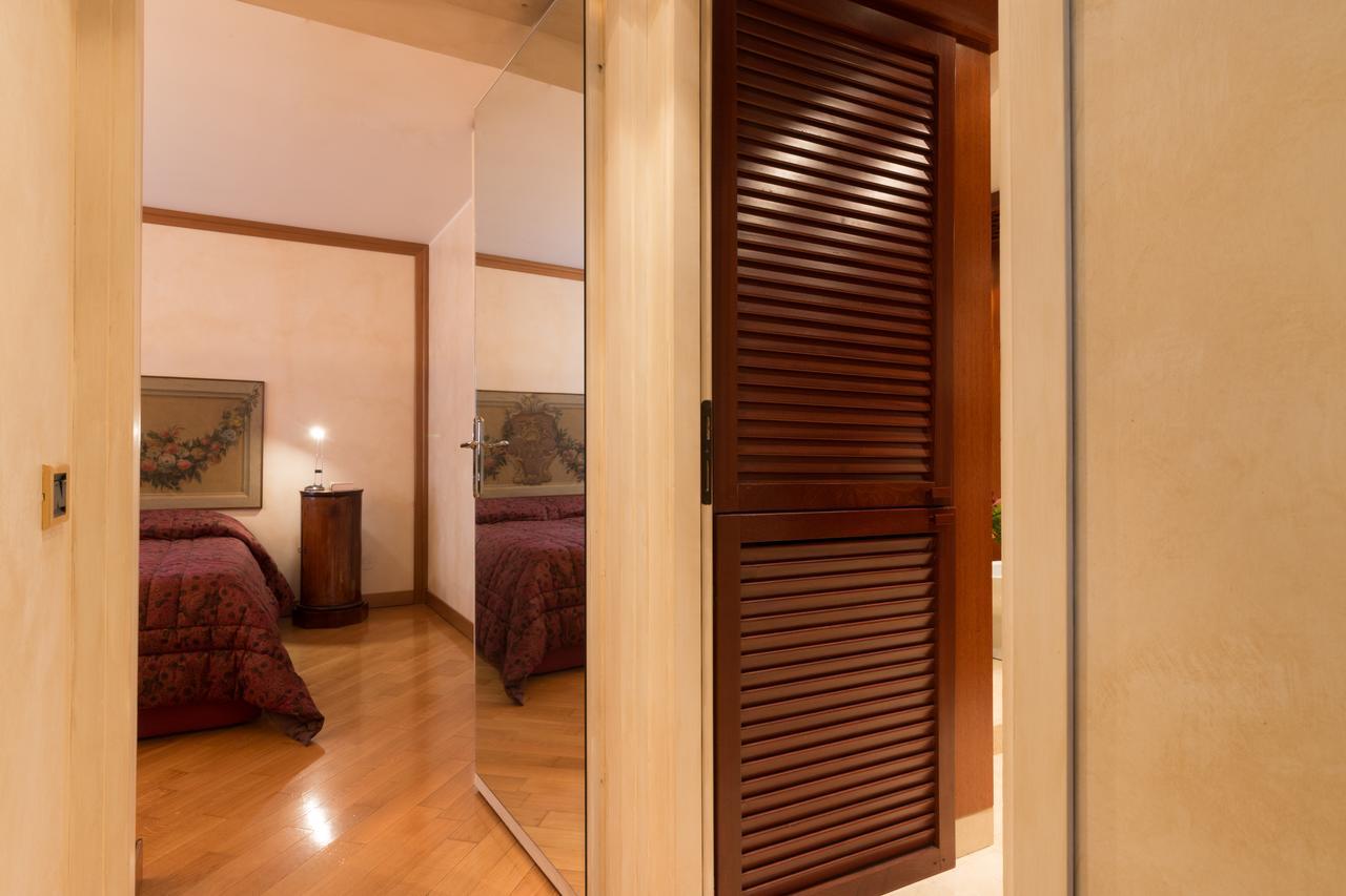 La Fenice Double Canal View Венеция Экстерьер фото